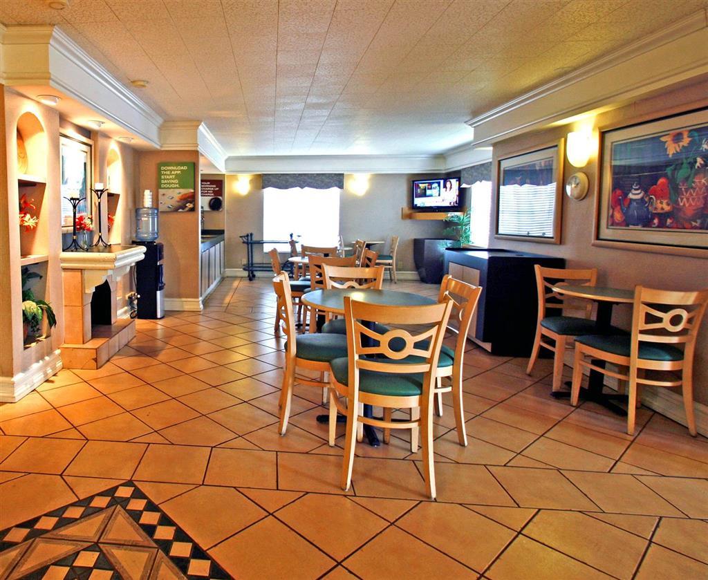 Motel 6-Garland, Tx - Northeast Dallas 내부 사진